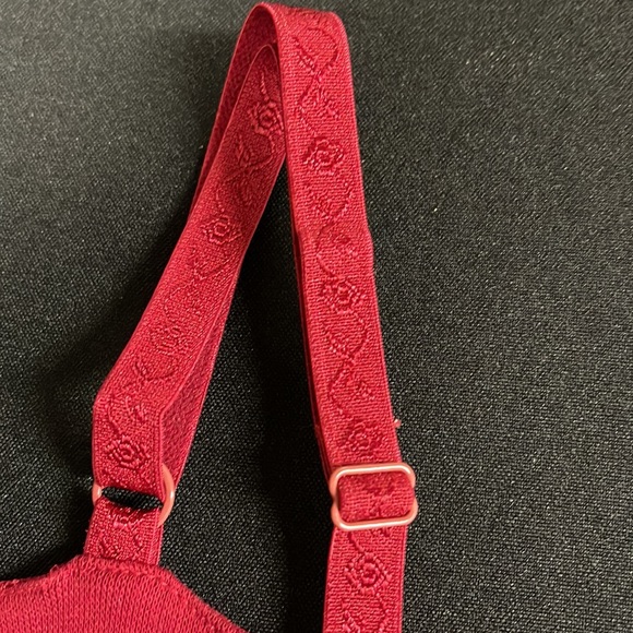 One Step Up Plus Red Lace Cami Tank Top 1X - Picture 6 of 11